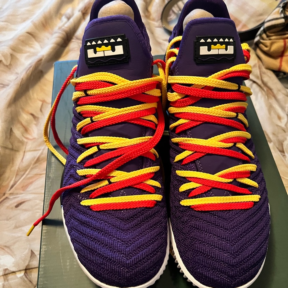 Lebron 16 Martin